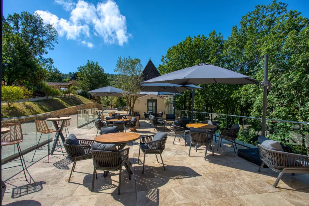 Wyn Rooftop Wine Bar at La Perle de Domme with beautiful Dordogne Valley views