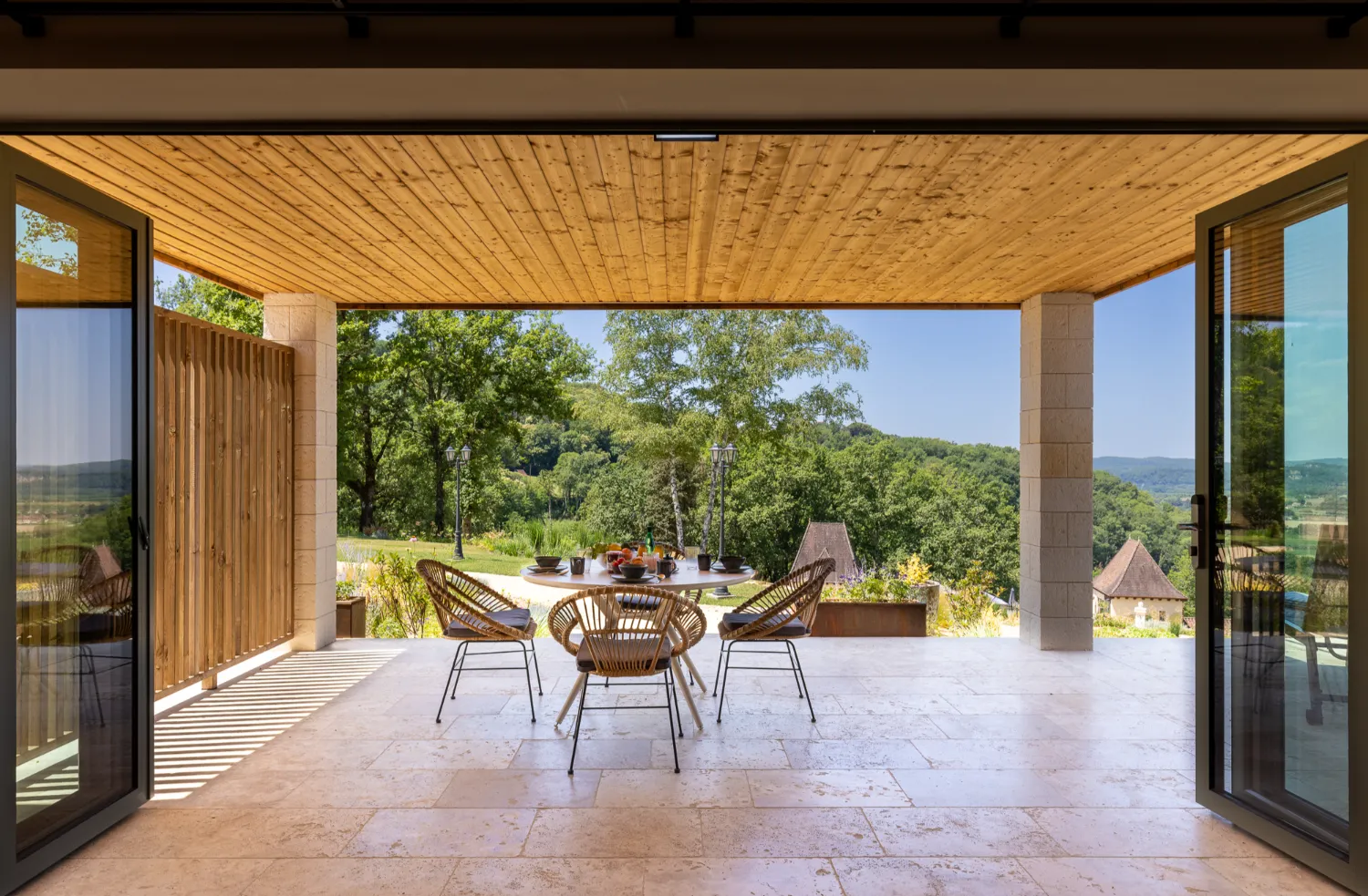 La Perle de domme vacation rentals dordogne france luxury villas ()