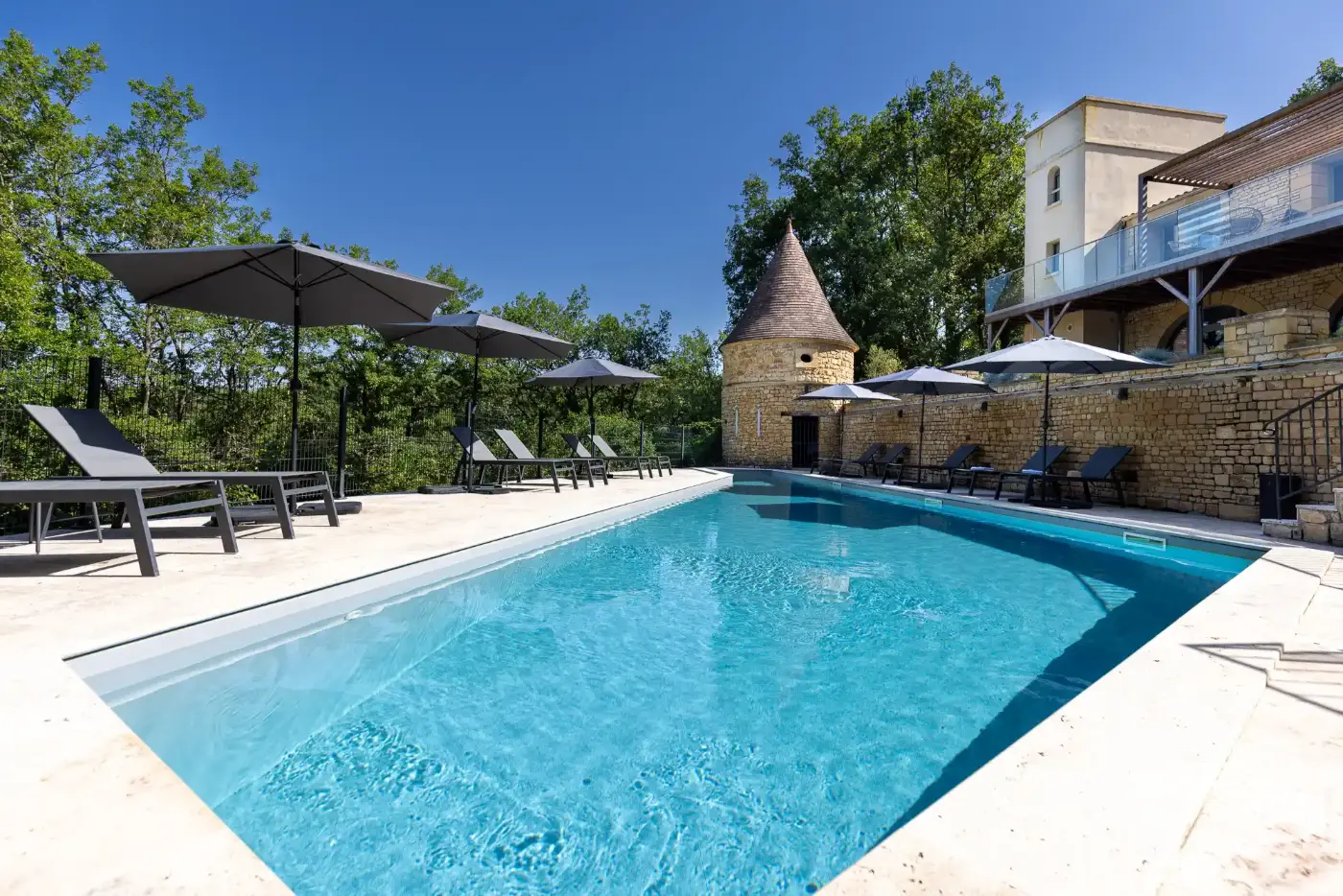 La Perle de domme vacation rentals dordogne france luxury villas pool ()