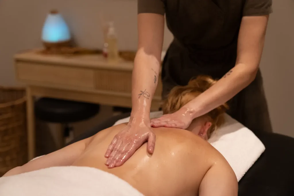 summer package in dordogne massage